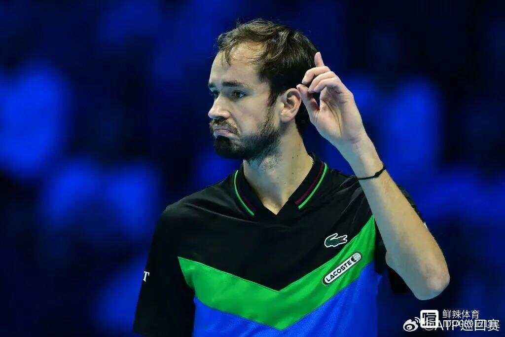 年终总决赛横扫联合杯，梅德韦杰夫惊艳四座